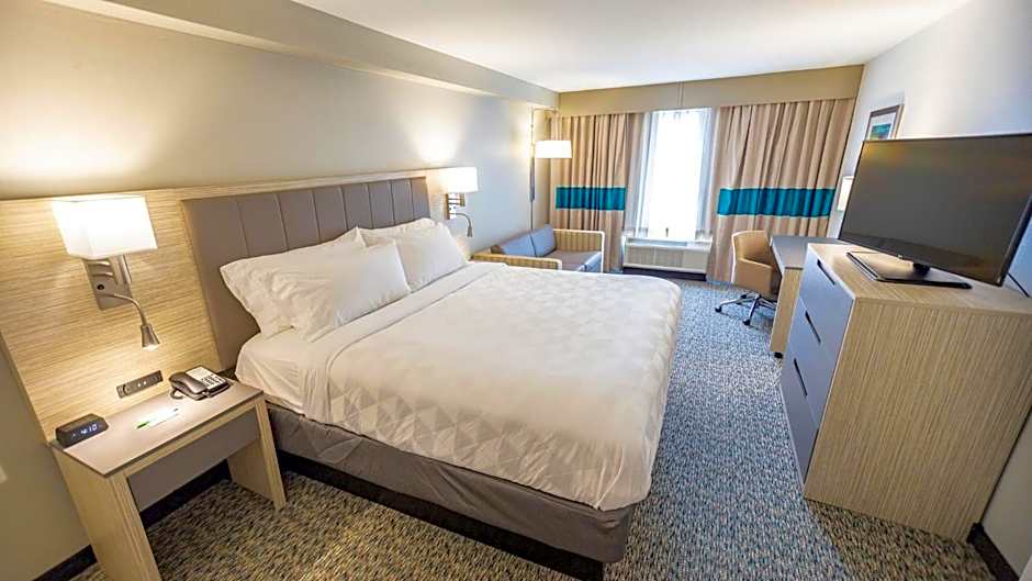 Holiday Inn Knoxville N - Merchant Drive By IHG