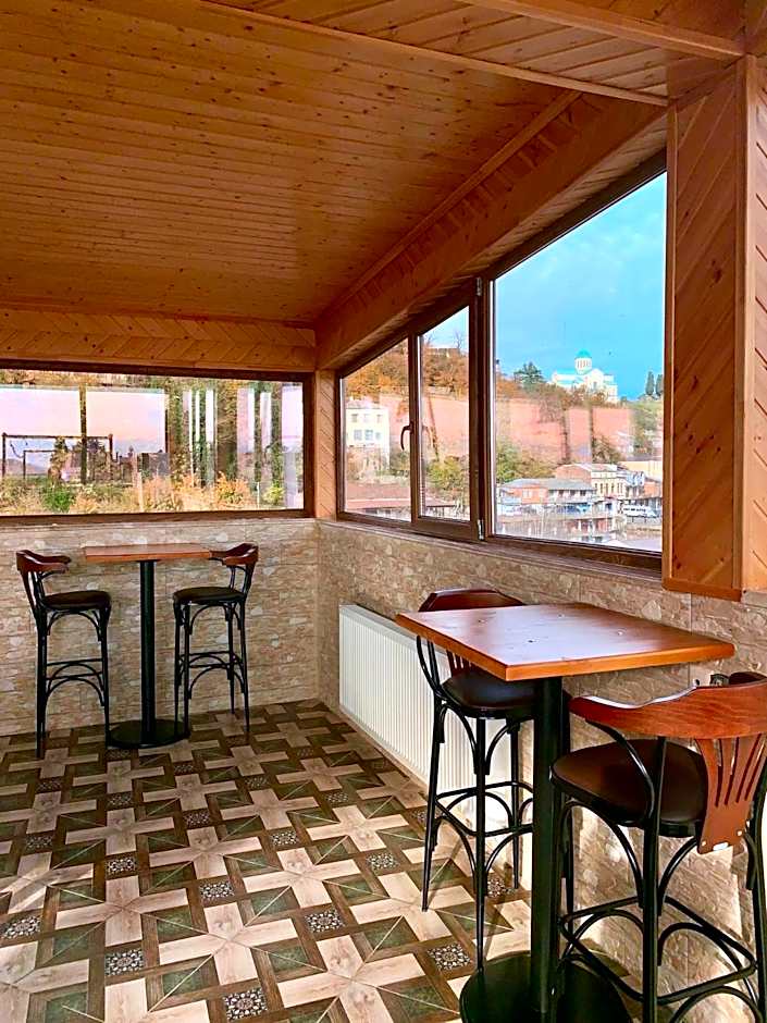 Georgian Palace Hotel