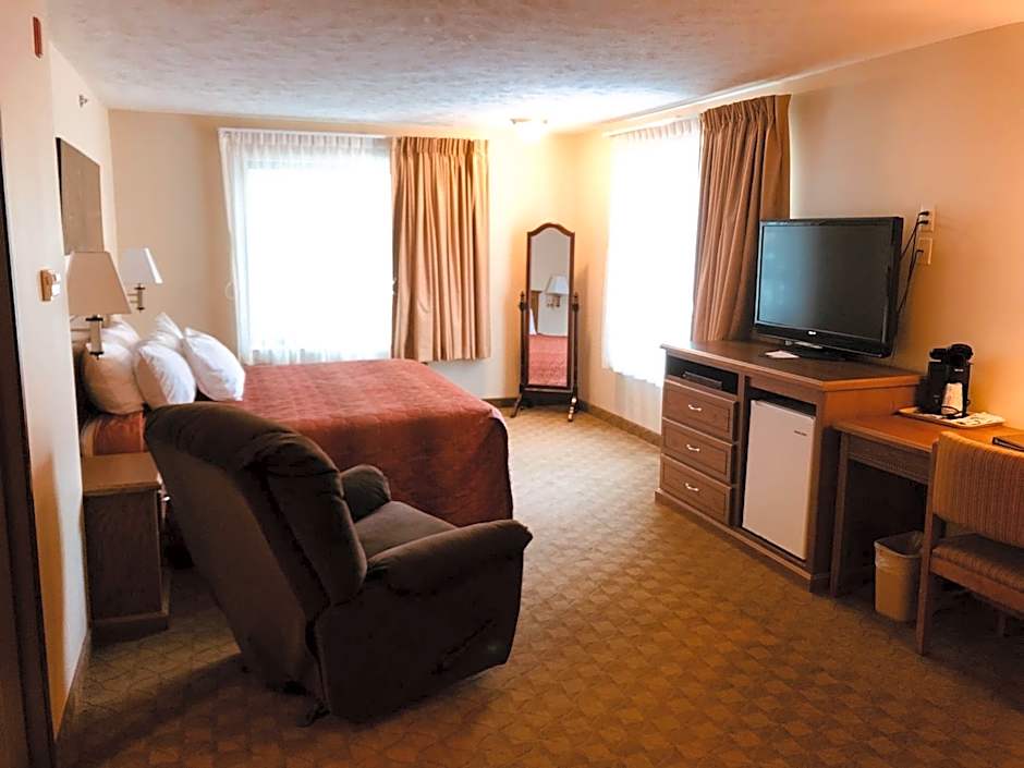 Shenandoah Inn & Suites