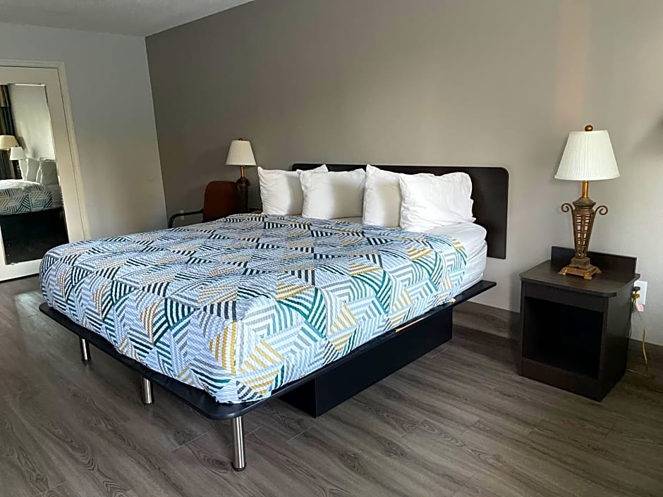 Motel 6 Birmingham, AL - Medical Center - nverness Hwy 280