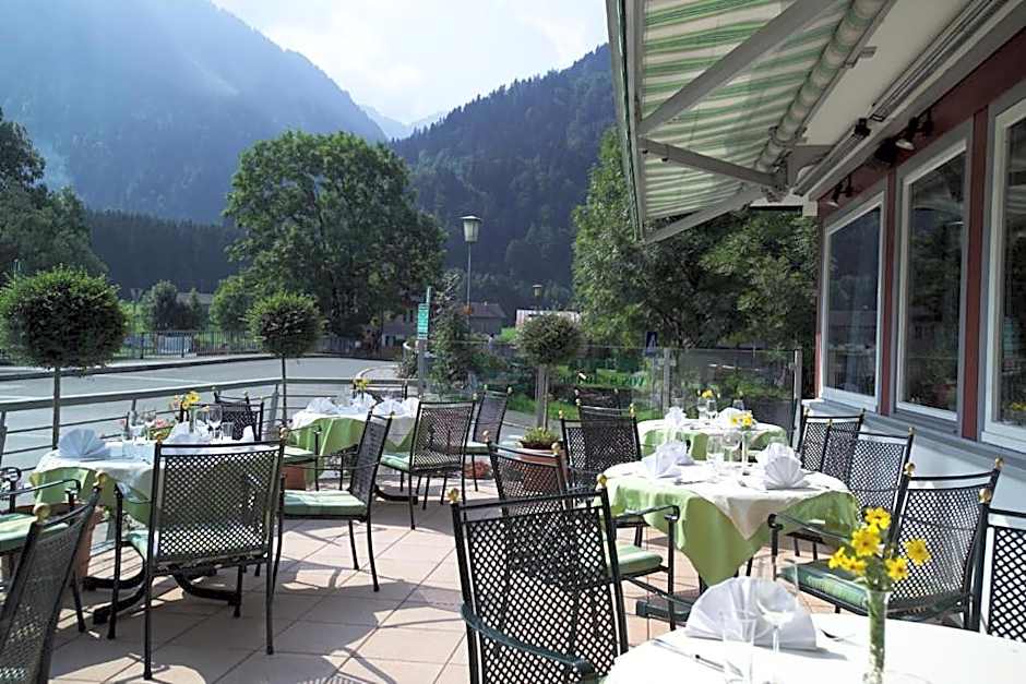 Das Schiff in den Bergen