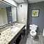OYO Townhouse Jackson - Ridgeland