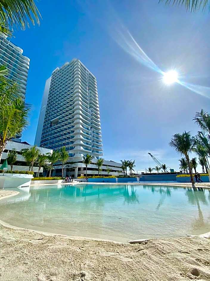 Real Serene Suite by AZURE NORTH