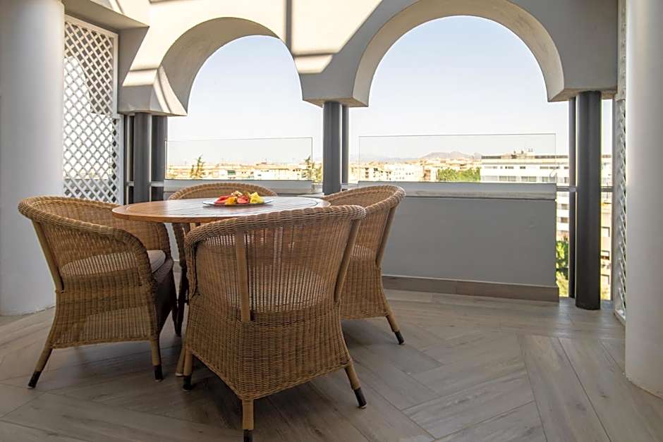 Hotel Granada Center