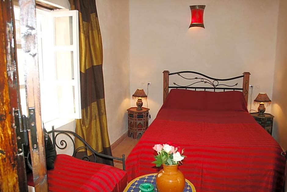 Riad Chakir Mogador