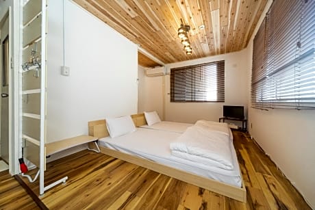 Economy Twin Room