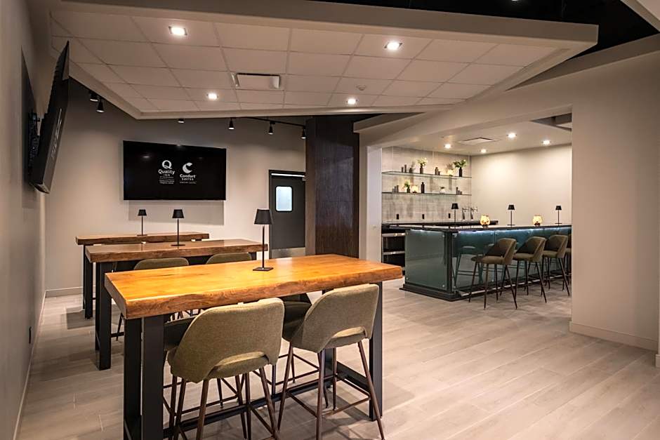 Quality Inn & Conference Centre Kingston Central