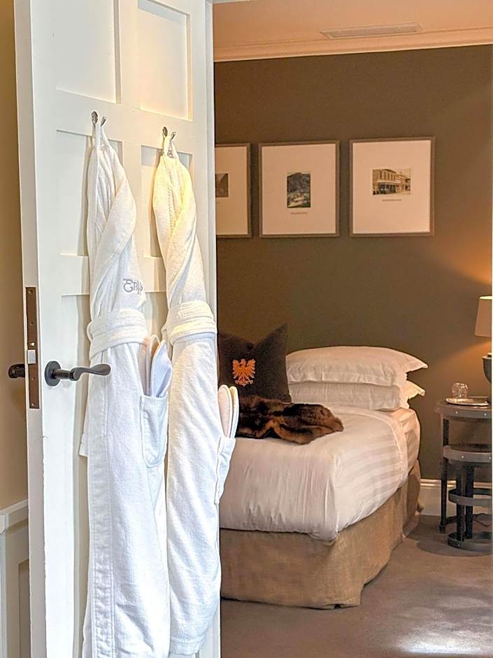 Eichardt's Private Hotel