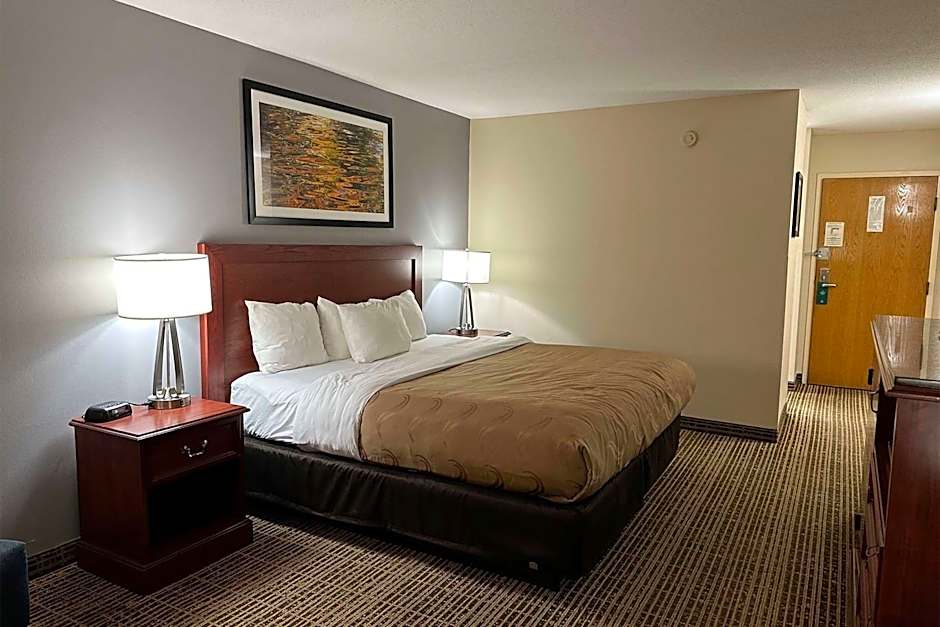 Baymont by Wyndham South Bend Near Notre Dame