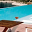 Lures Hotel