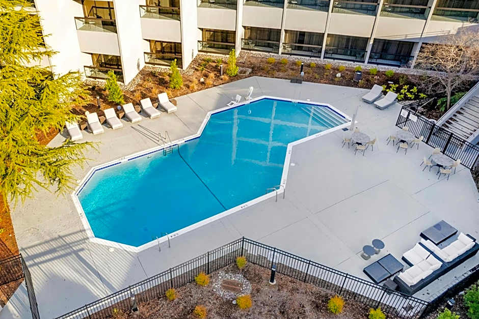 Sheraton Chapel Hill Hotel