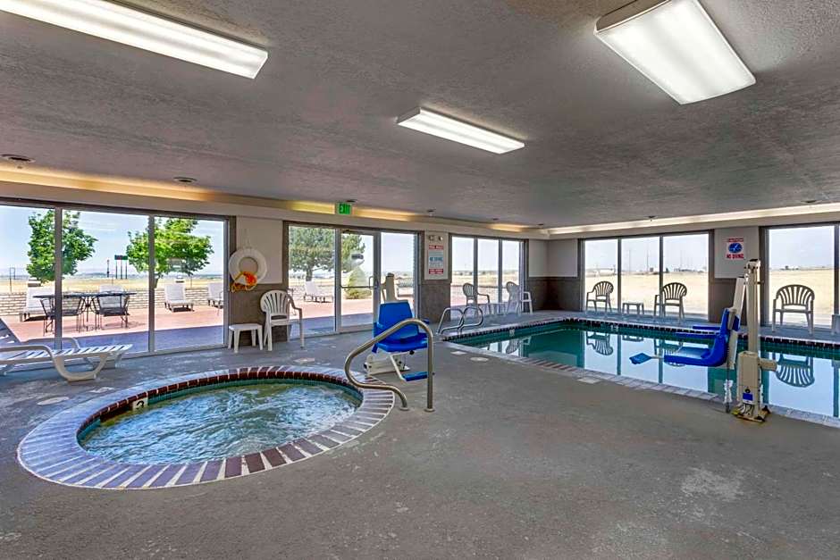 Quality Inn & Suites Fillmore I-15
