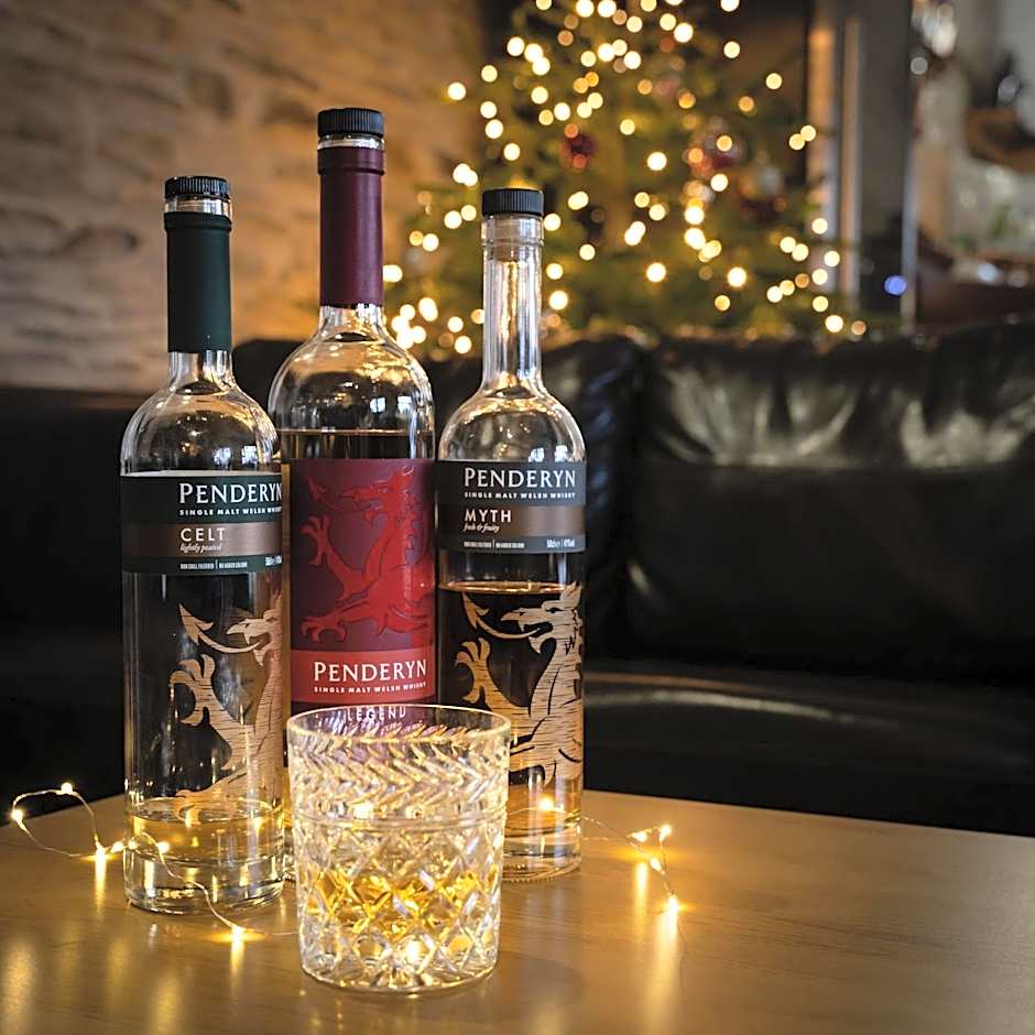 Jabajak Vineyard Restaurant & Rooms