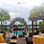 Hock Lee Hotel & Residences