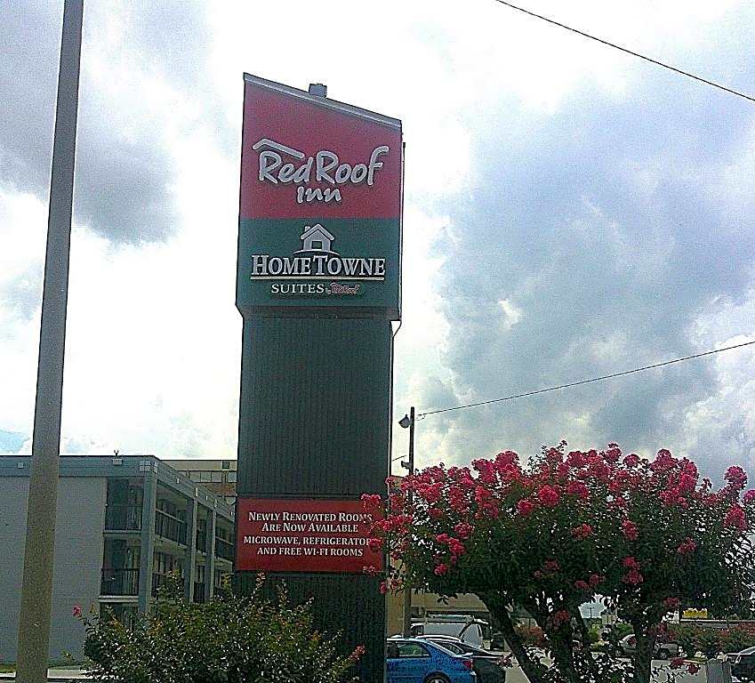 Red Roof Inn Richmond | HomeTowne Studios Richmond