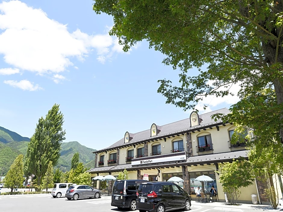 HOTORI no HOTEL BAN