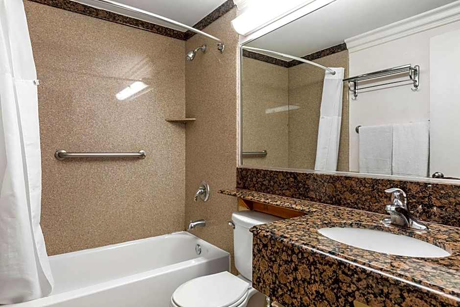 Quality Inn Lomita-Los Angeles South Bay