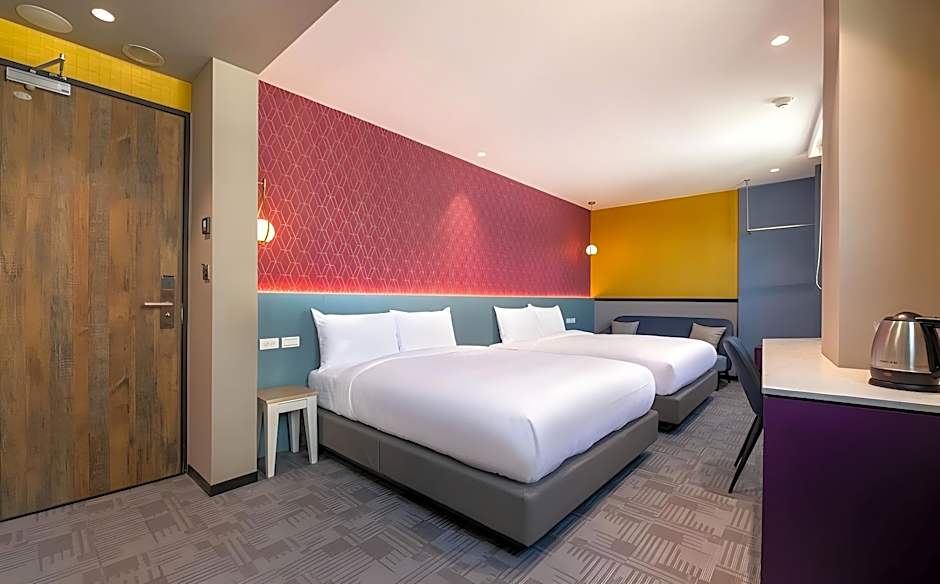 Royal Group Hotel Xiong Zhong Branch