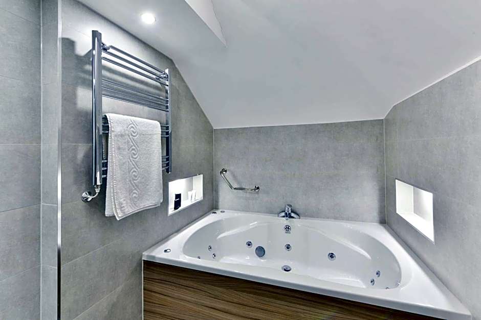 Holiday Inn - Manchester - Oldham By IHG