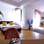 Palazzina B - Contemporary Studio