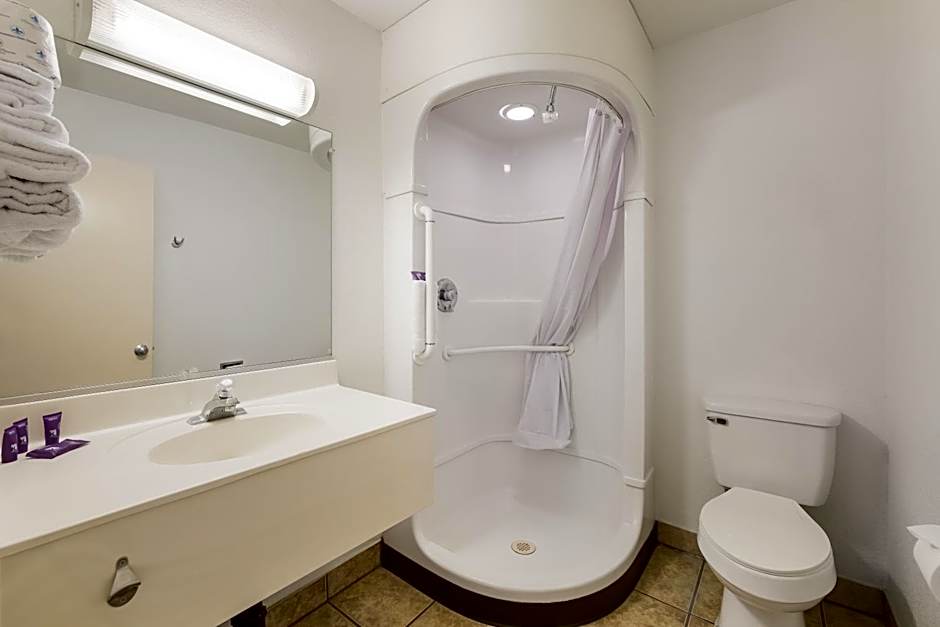 Knights Inn Sierra Vista / East Fry