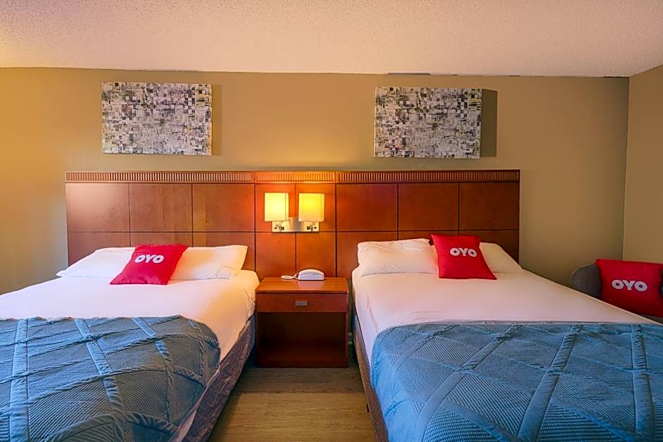 OYO Hotel Brownsville TN I-40