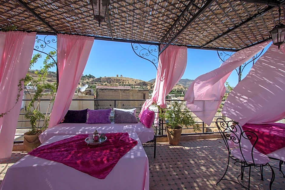 Riad Sanaa Rose