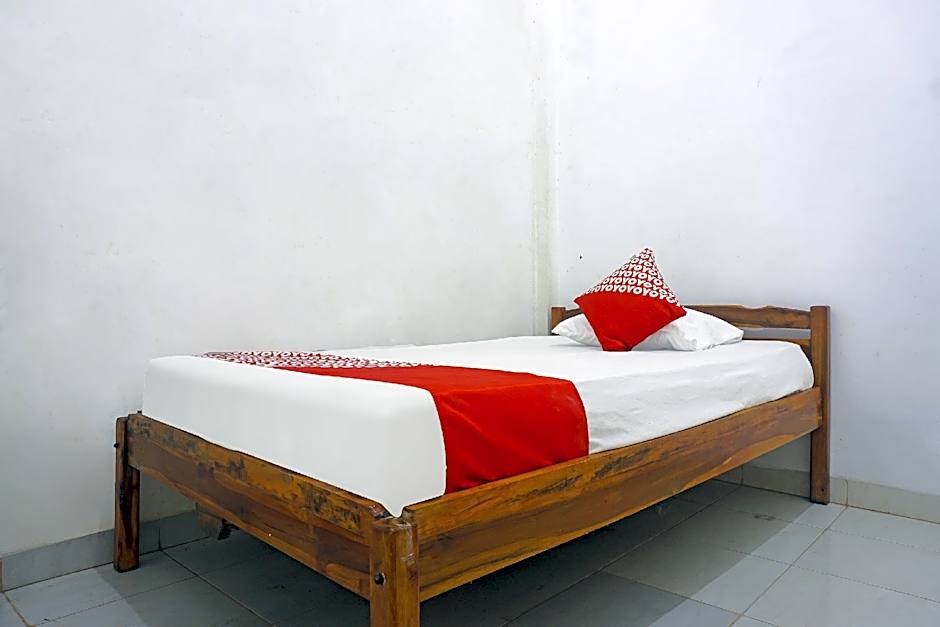 Hotel O Almeerah Homestay Syariah Near RS Hermina