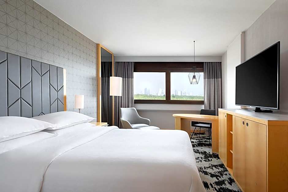 Sheraton Frankfurt Airport Hotel and Conference Center
