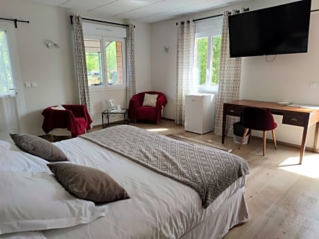 Double Room with Spa Bath