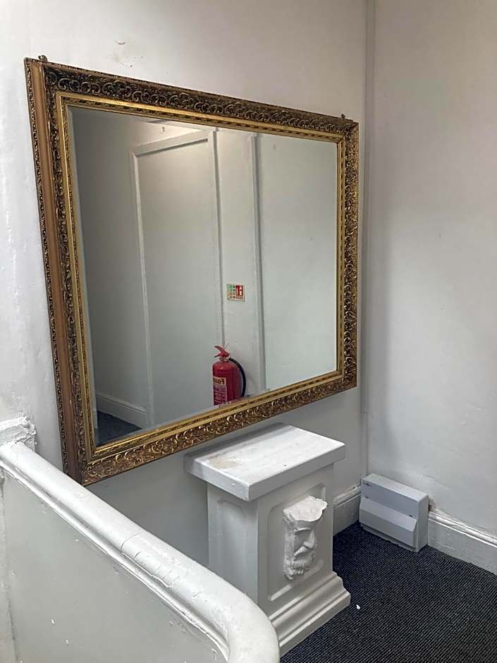 The New Astoria Hotel