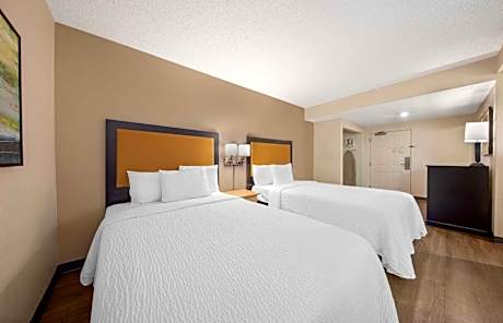 Deluxe Double Studio with Two Double Beds - Non-Smoking