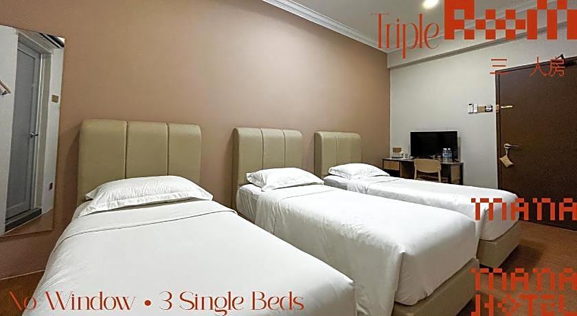 Mana Mana Hotel • Melaka •