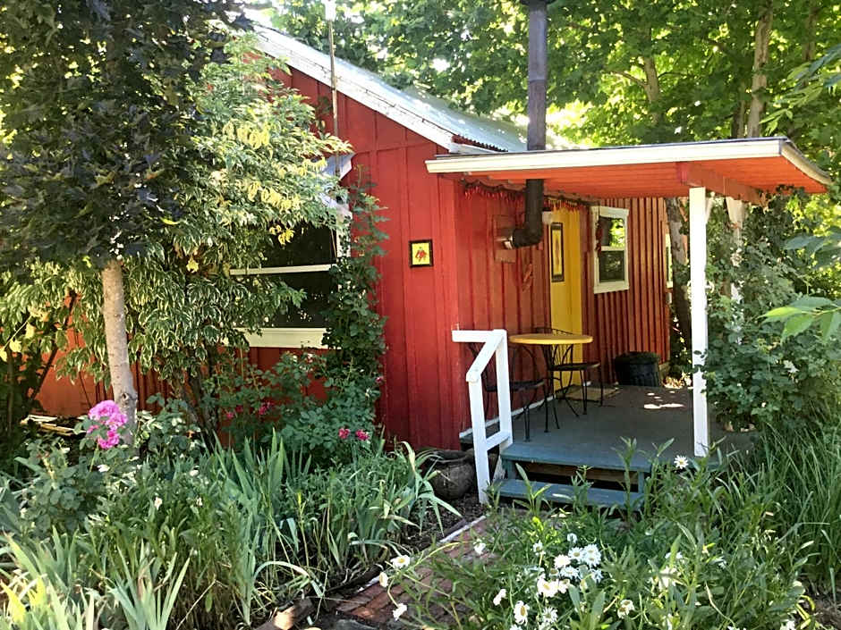 Bigfoot RV & Cabins Park