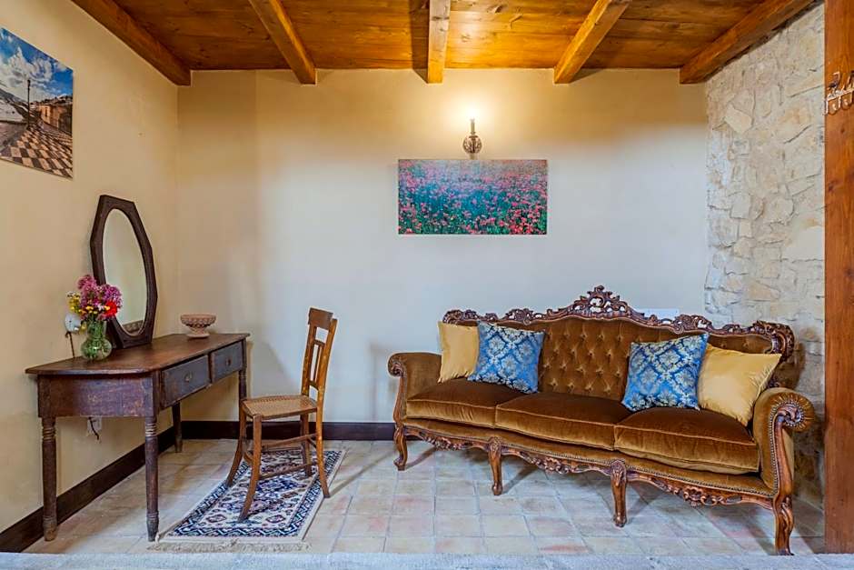 Masseria Fortificata Lo Zafferaneto