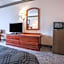 Rodeway Inn & Suites Milwaukee