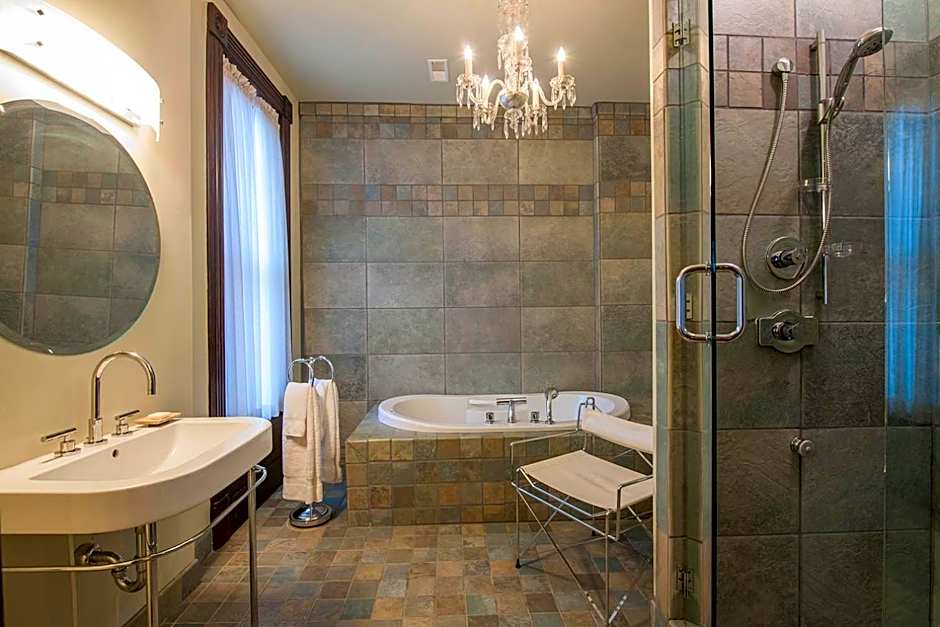 The Inn at 97 Winder