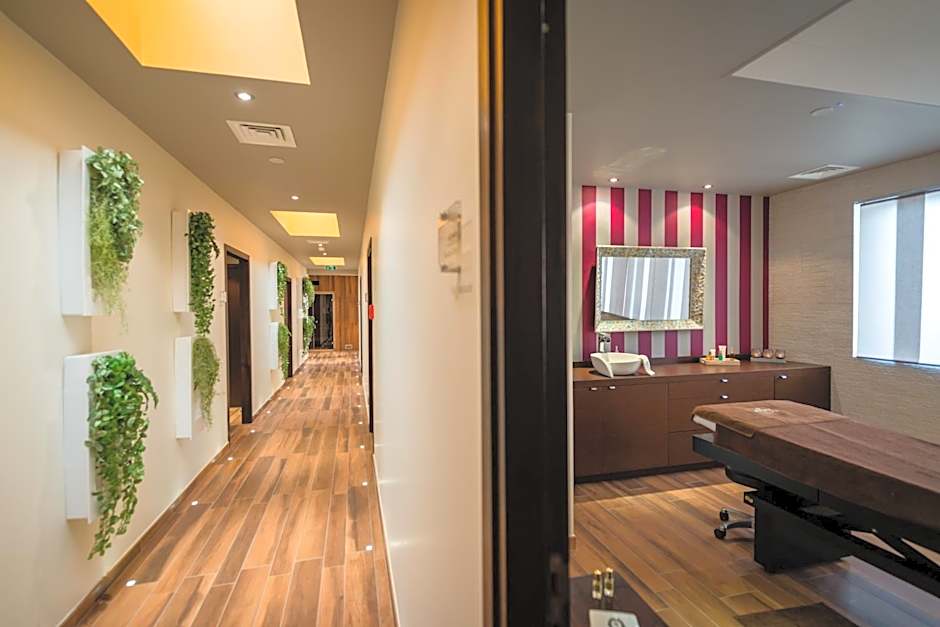 Saint Georges Hotel & Spa