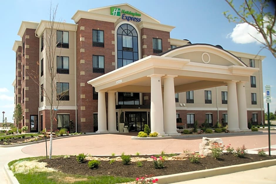 Holiday Inn Express & Suites Marion Northeast, an IHG Hotel