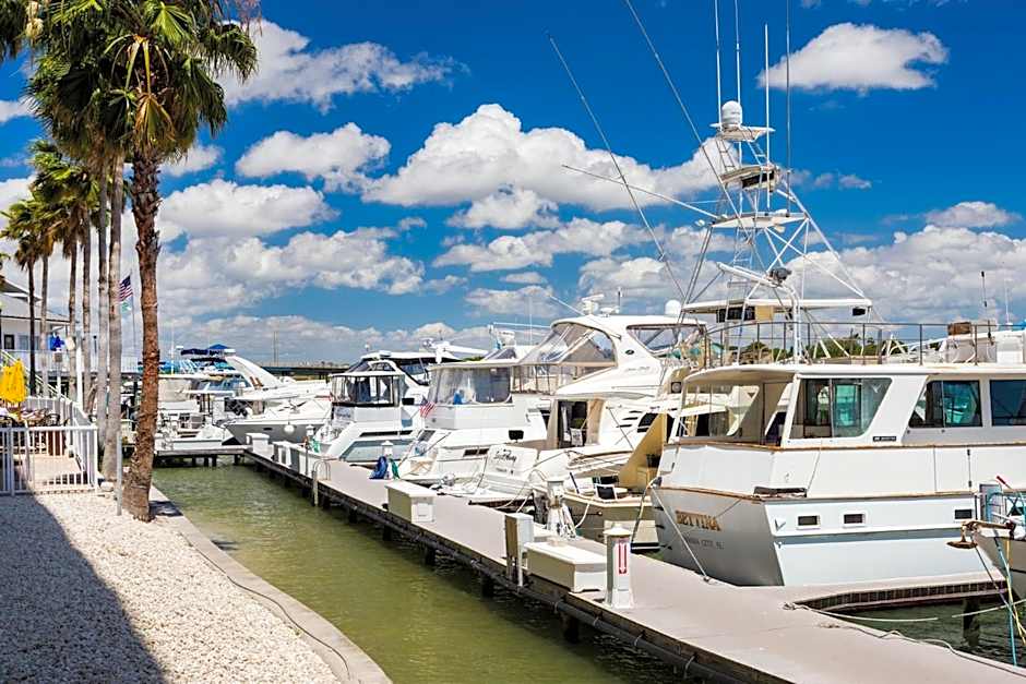 Holiday Inn Hotel & Suites Clearwater Beach South Harbourside By IHG