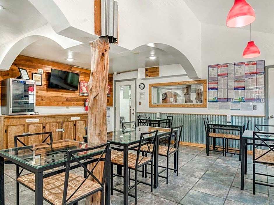 OYO Hotel Houston, TX near Medical Center NRG Stadium