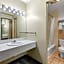 Travelodge by Wyndham Rapid City