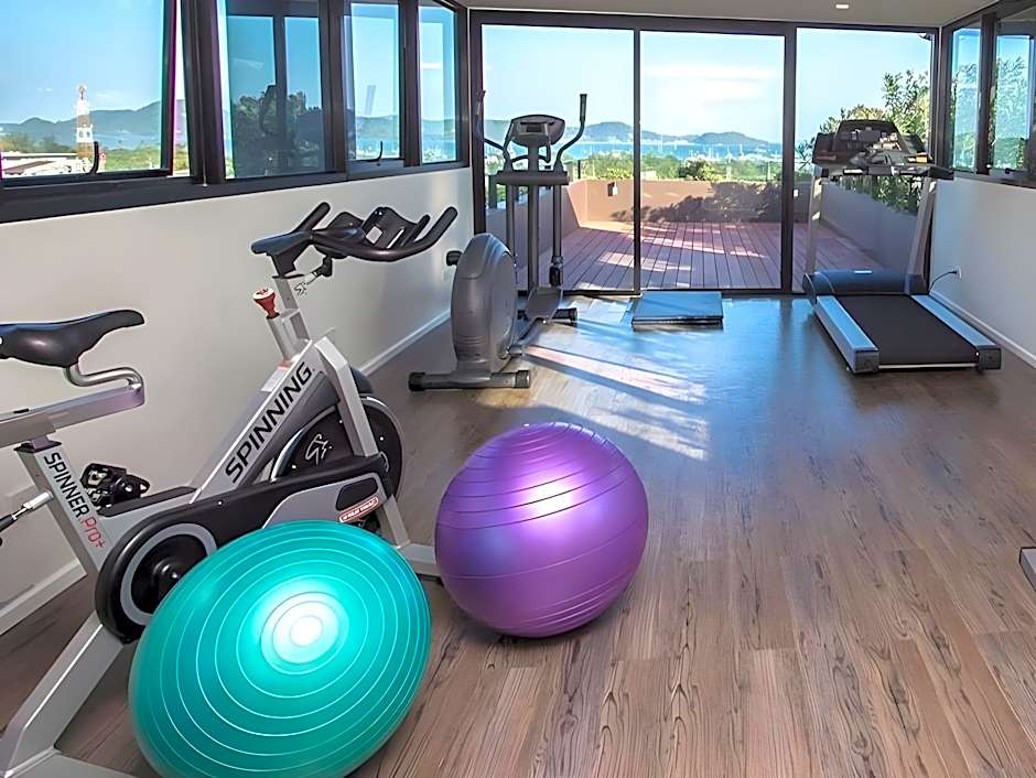 DLUX Condominium Chalong Phuket