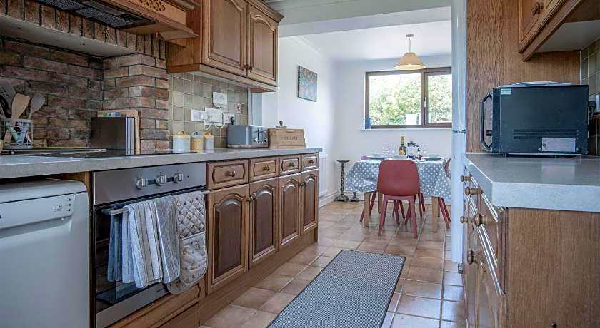 Avoca - 3 Bedroom Holiday Home - Llangennith