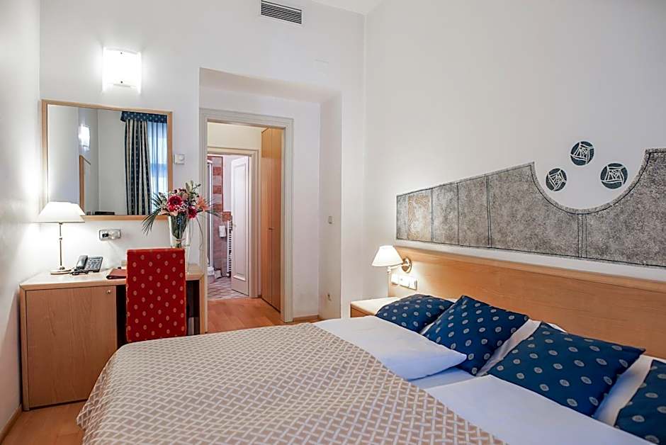 Hotel Tivoli Prague