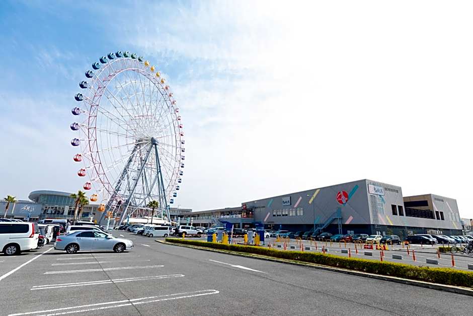 Kansai Seaside Hotel