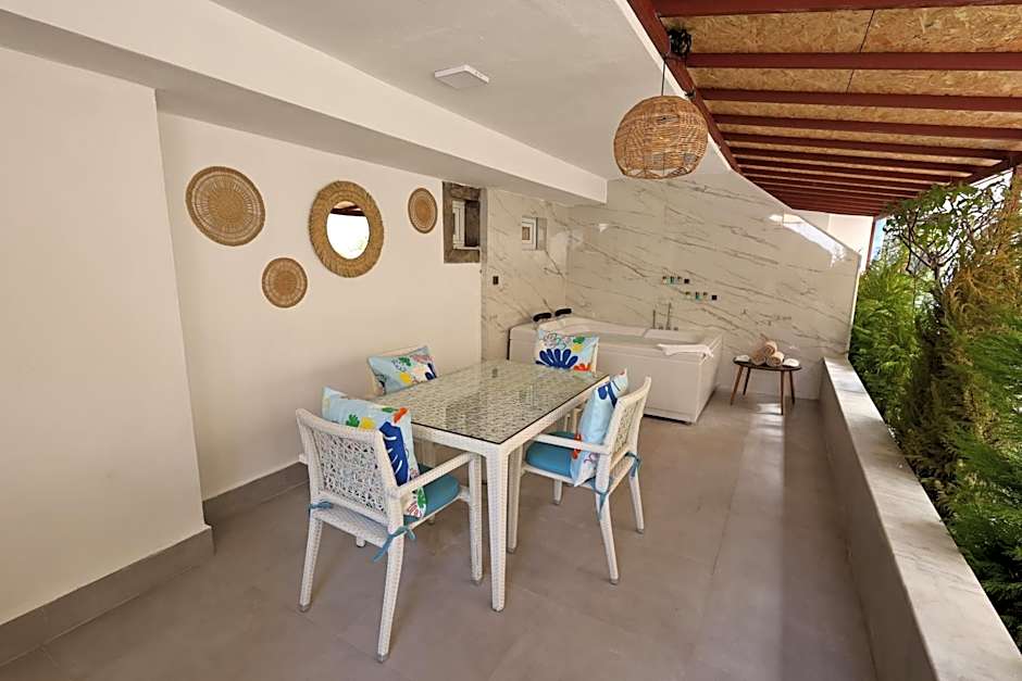 Livia Luxury Apart Hotel