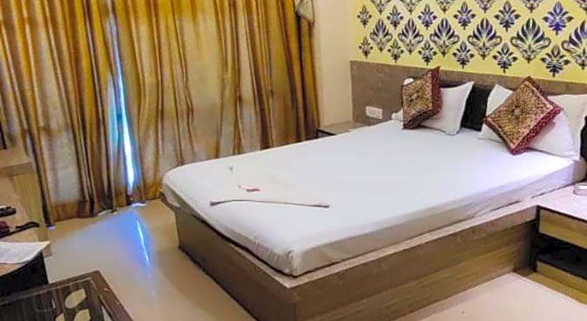 Golden Heaven Hotel & Restaurant