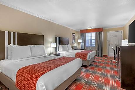 Queen Room with Two Queen Beds - Non-Smoking