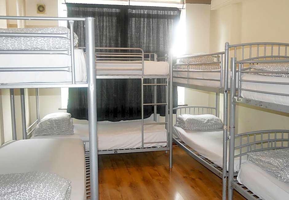 Kensal Green Backpackers 2